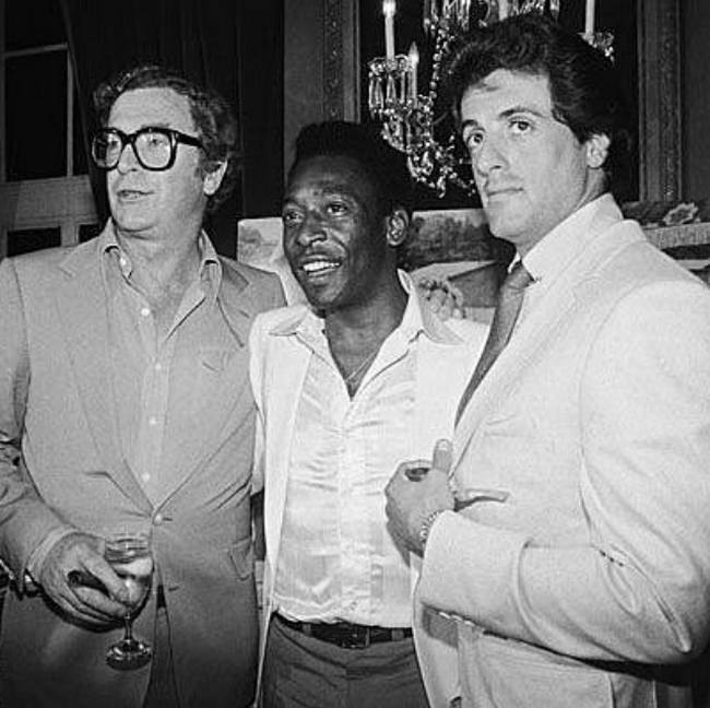 Michael Caine, Pelé és Sylvester Stallone