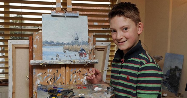 A 11 éves csodagyerek már 560 milliót keresett a festményeivel