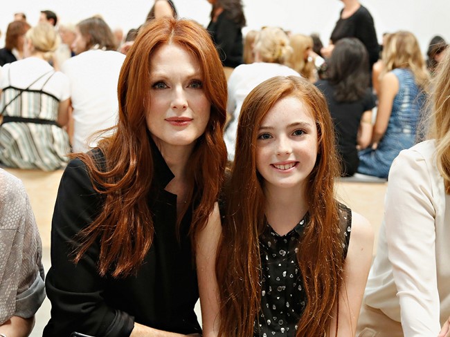 Liv Freundlich és Julianne Moore 