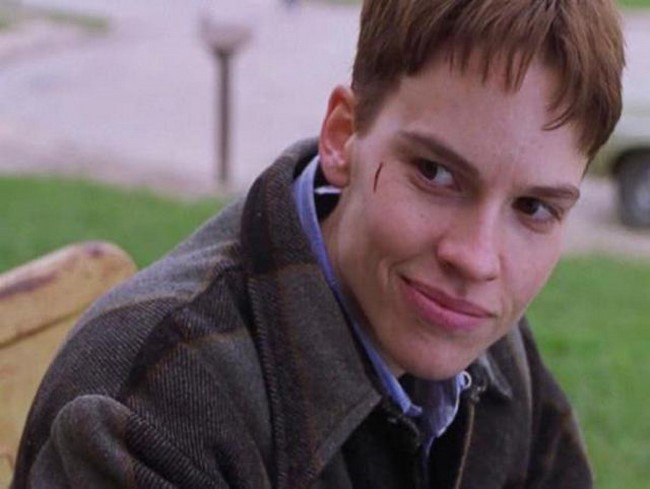 5) Hilary Swank mint Teena Brandon az 1999-es A fiúk nem sírnak című filmben.