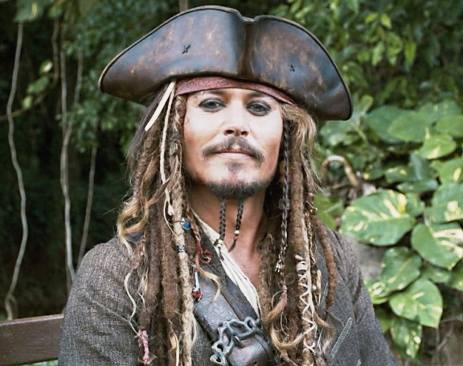 1) Johnny Depp és a kalapjai