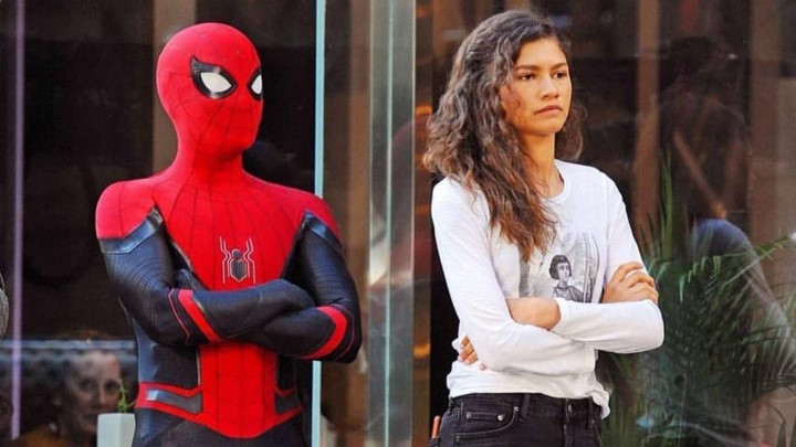 18) Tom Holland (Pókember) és Zendaya