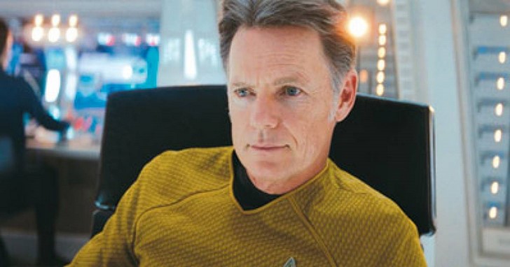 Christopher Pike kapitány /Bruce Greenwood/