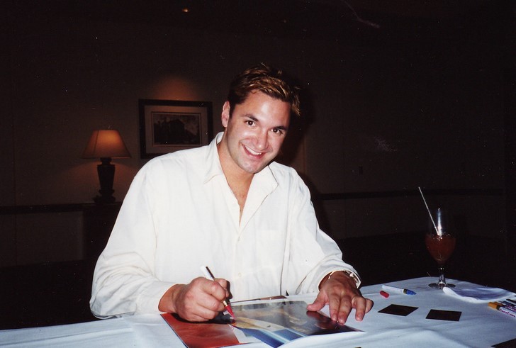 Andy Hallett (1975-2009)