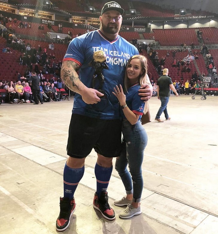 2. Hafþór Björnsson és Kelsey Henson