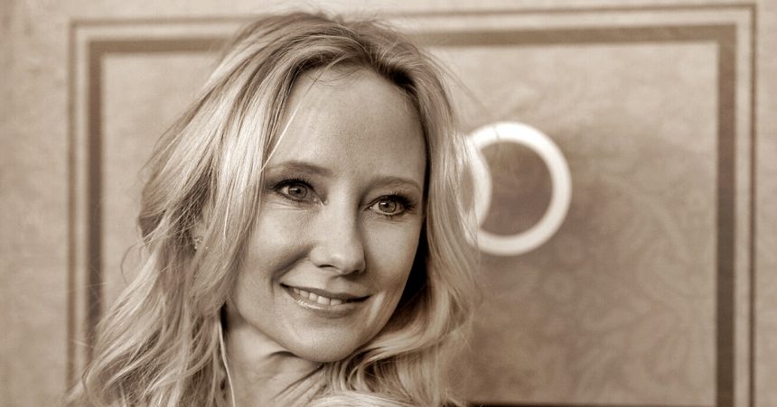 Egy héttel súlyos balesete után meghalt a híres színésznő, Anne Heche