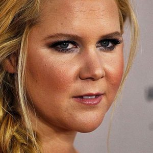 Amy Schumer szégyellte bevallani, hogy szexuális erőszak áldozata lett